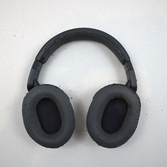 Panasonic RP-HC800 Noise-Cancelling Over-Ear Headphones - Picture 2 of 9